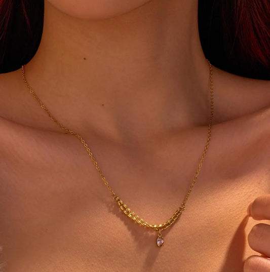 Women Chain Stone Curve Necklace (Anti Tarnish) - Nimé By Shop Trendys