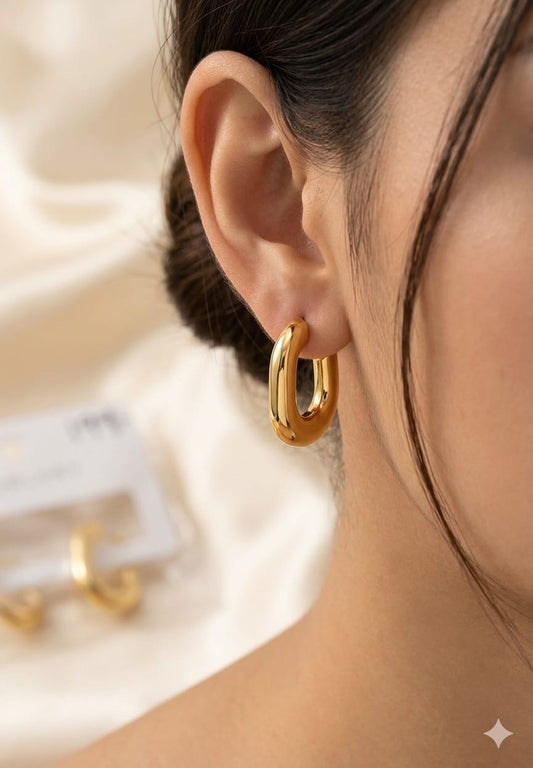 Women Golden Hoop Earring - Nimé By Shop Trendys