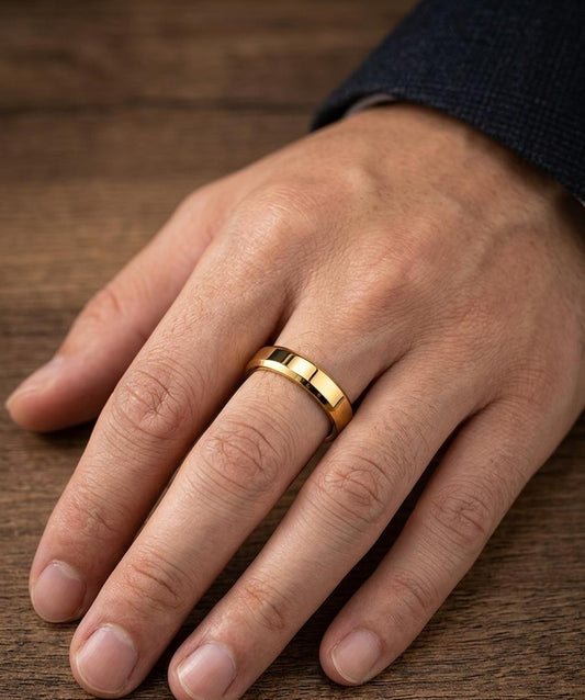 Men Golden Thin Band Ring