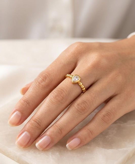 Woman Drop Diamond Golden Ring (Adjustable) - Nimé By Shop Trendys
