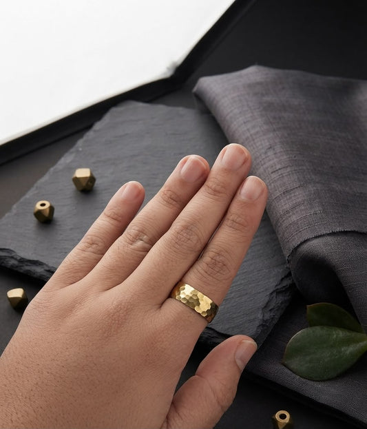 Men Gold Texture Ring