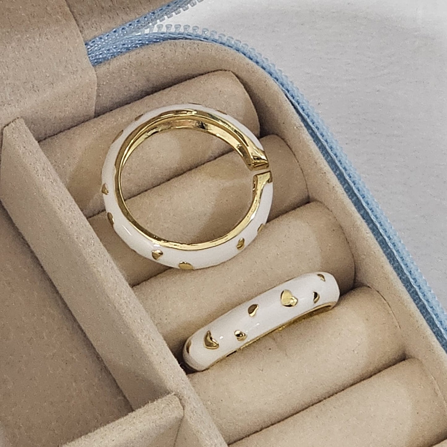 Golden Heart Flake Enamel Ring - Adjustable - Nimé By Shop Trendys