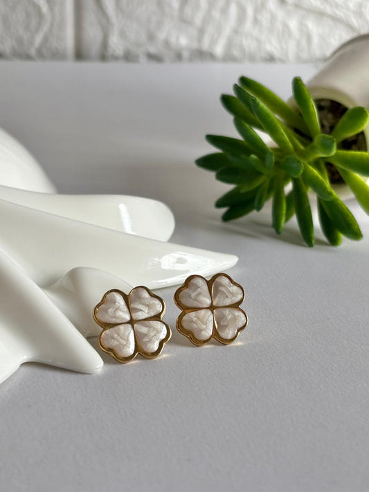 Women Enamel Clover Earring - Nimé By Shop Trendys