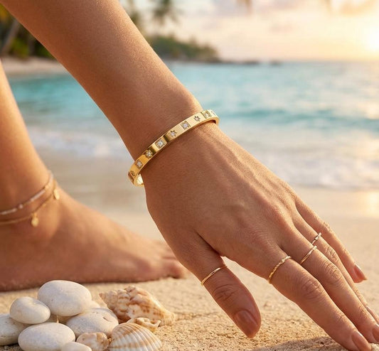 Star Crystal Detail small kada bracelet