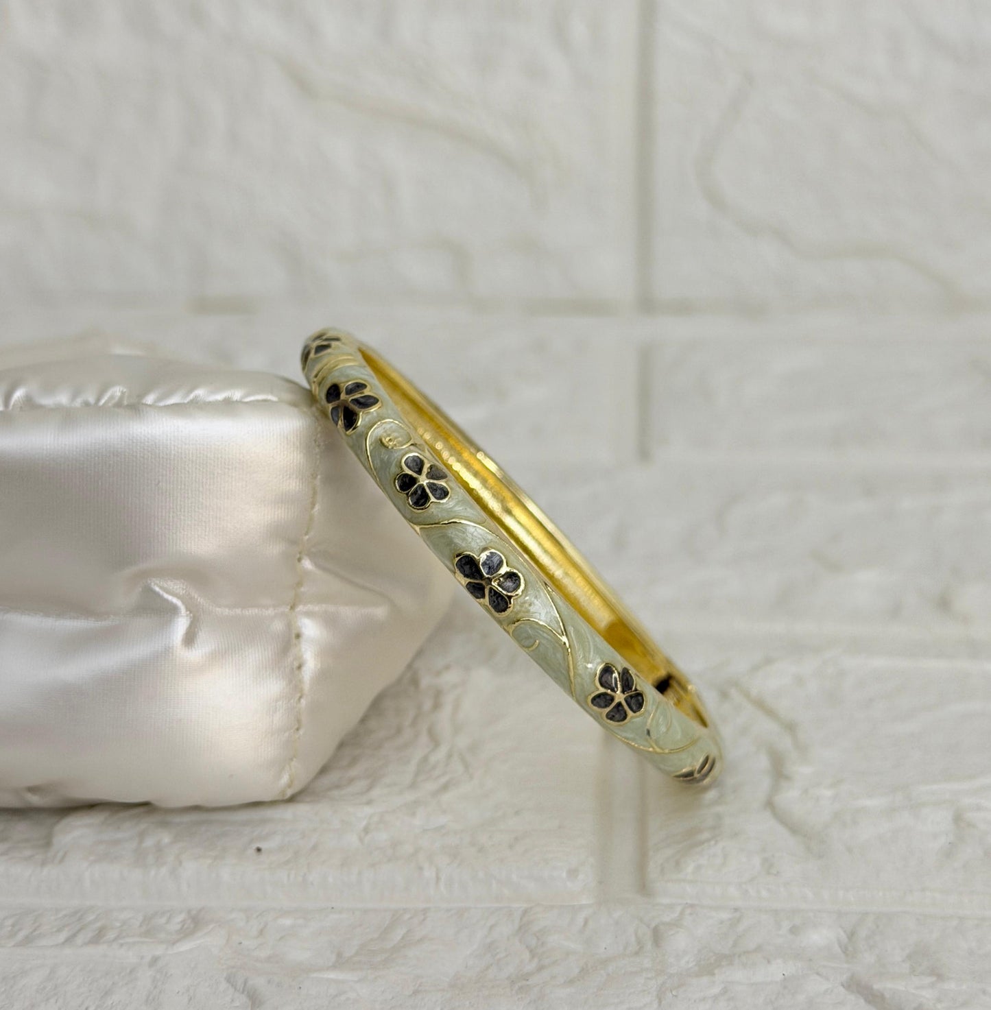 Blossom Vine Enamel Kada - Mint Black