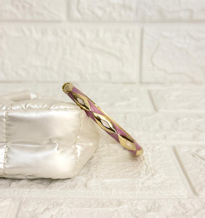 Diamond Weave Enamel Kada - Lilac Ivory