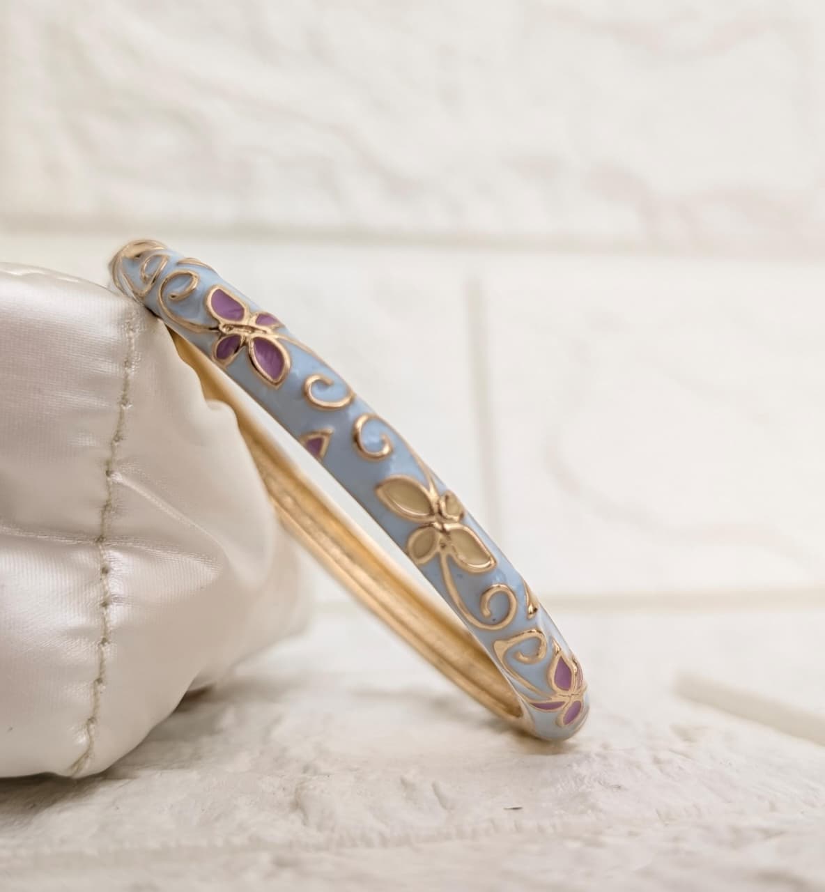 Florielle Enamel Kada - Powder Blue Purple