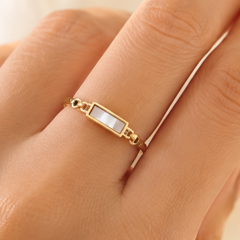 Gold rectangular stone anti-tarnish ring
