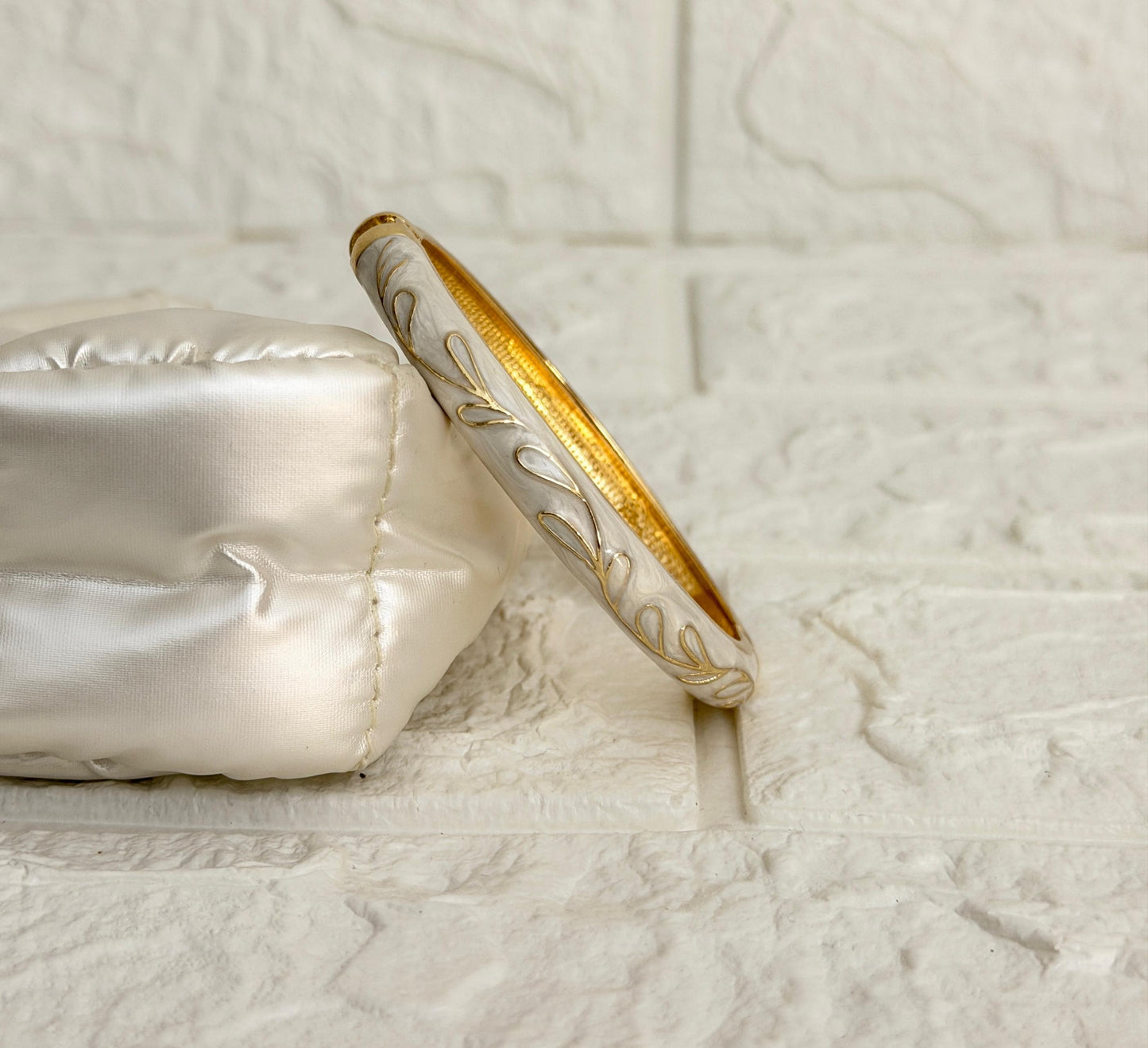 Leaf Vine Enamel Kada - Ivory White