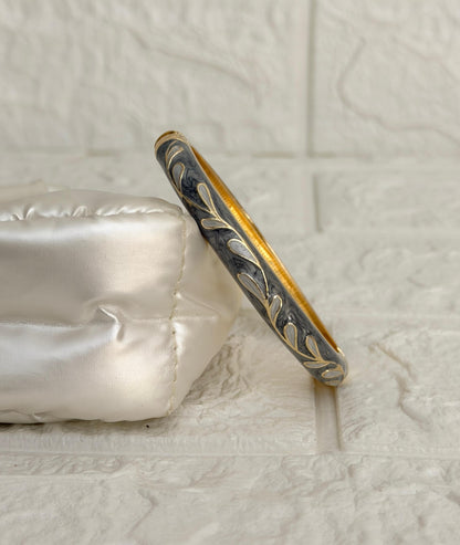 Leaf Vine Enamel Kada - Smoky Grey Ivory