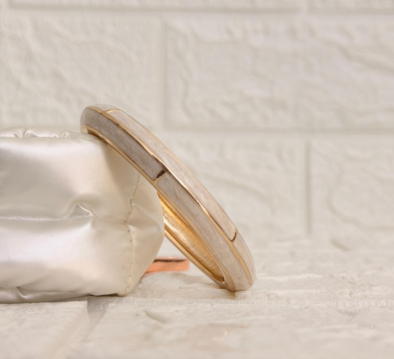 Linear Colour Block Enamel Kada - Ivory Pearl