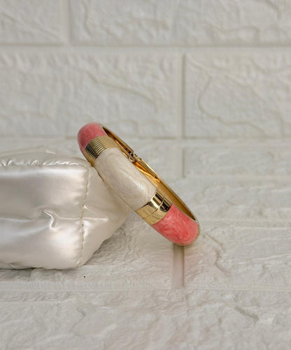 Marbled Segment Enamel Kada - Pink White