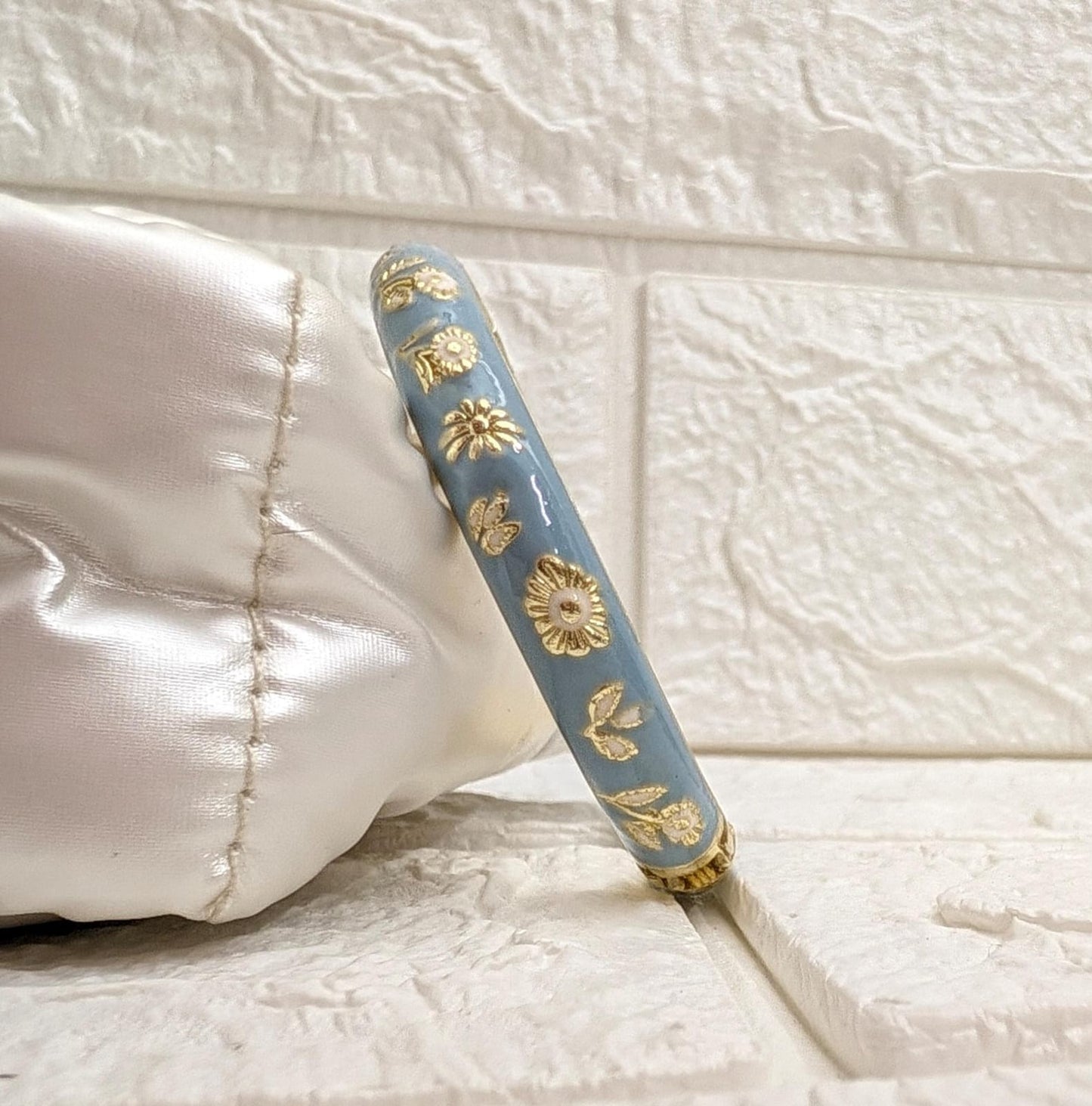 Meadow Bloom Enamel Kada - Powder Blue