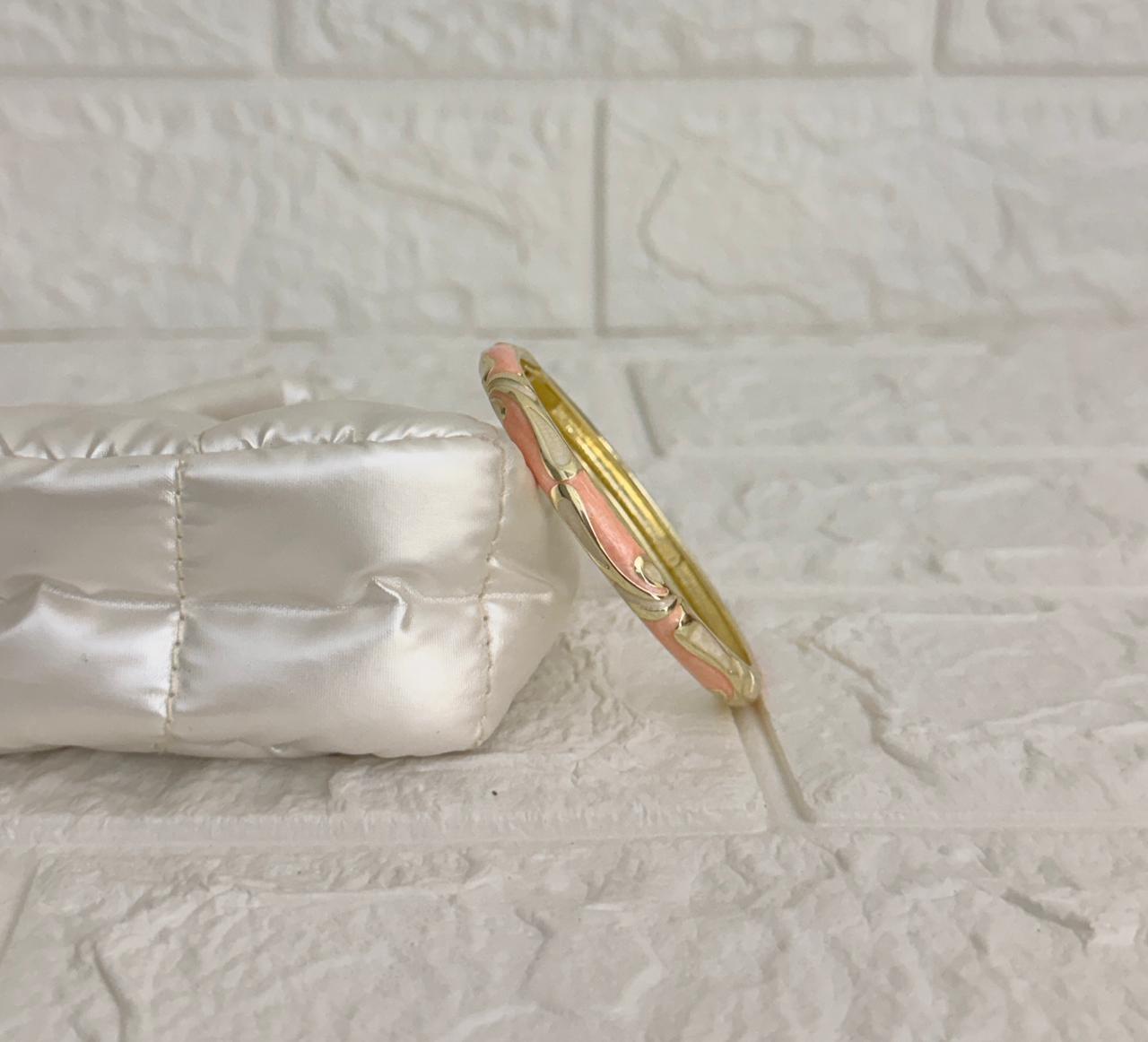 Swirl Enamel Kada - Coral