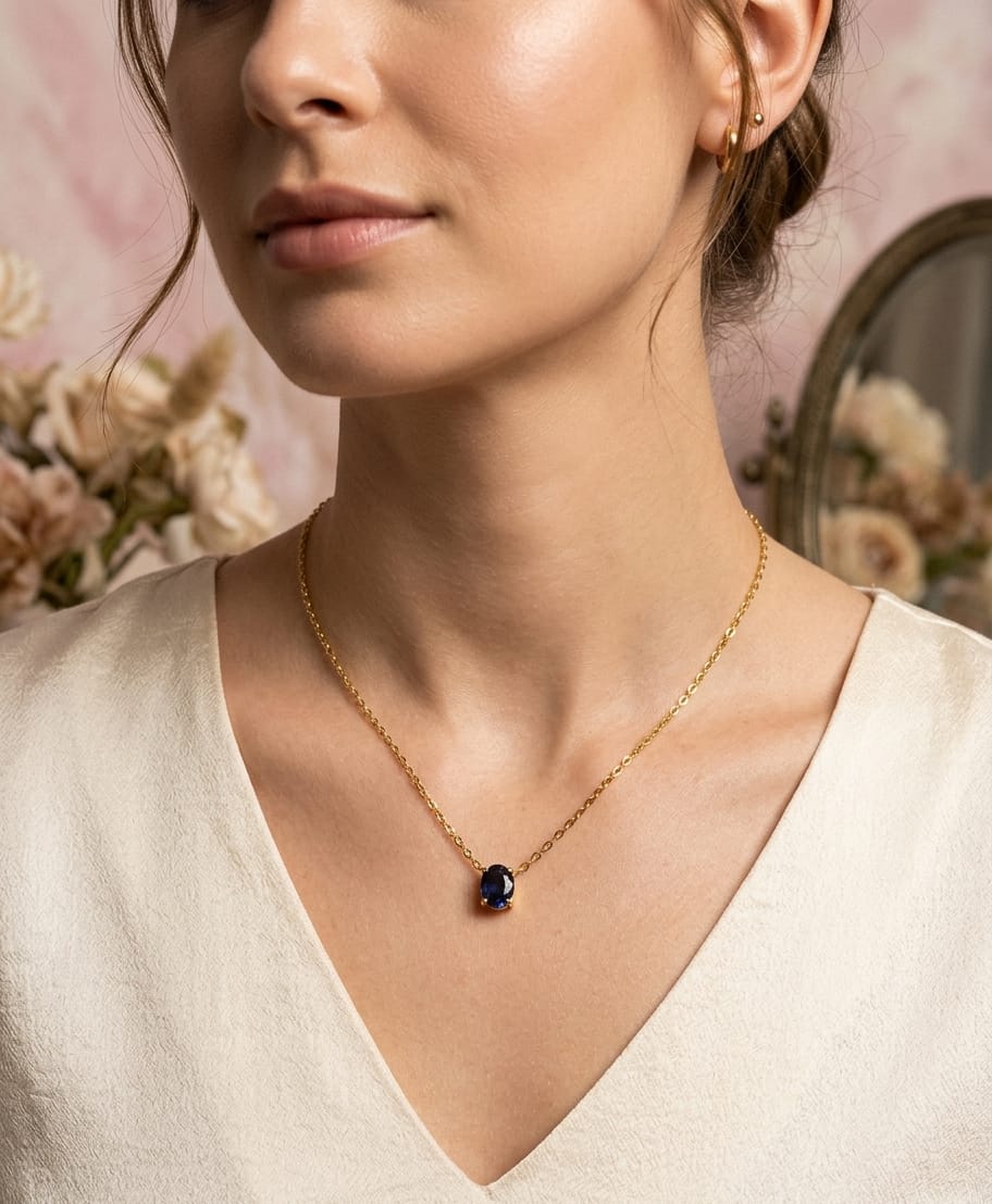 Anti Tarnish Women Blue Solitaire Pendant Necklace