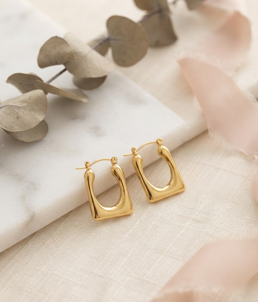 Women’s Geometric Square anti-tarnish hoops