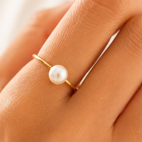 Women’s Classic Pearl anti-tarnish ring